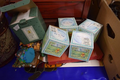 Lot 200 - COLLECTION OF WINNIE THE POOH COLLECTABLES TO...