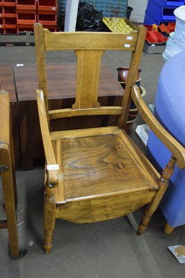 Lot 844 - EARLY 20TH CENTURY ASH AND ELM COMMODE CHAIR