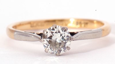 Lot 6 - Single stone diamond ring, a brilliant round...