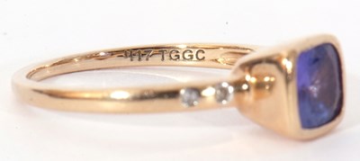 Lot 118 - Modern 9ct gold, tanzanite and diamond ring,...