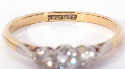 Lot 160 - Three stone diamond ring set with three...