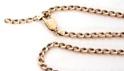 Lot 222 - Modern 9ct gold flattened curb link chain,...