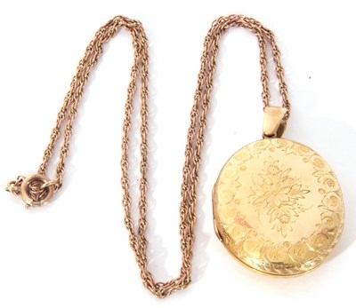 Lot 222 - Gold back and fornt oval hinged locket...