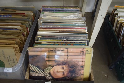 Lot 596 - BOX CONTAINING QUANTITY OF LPS