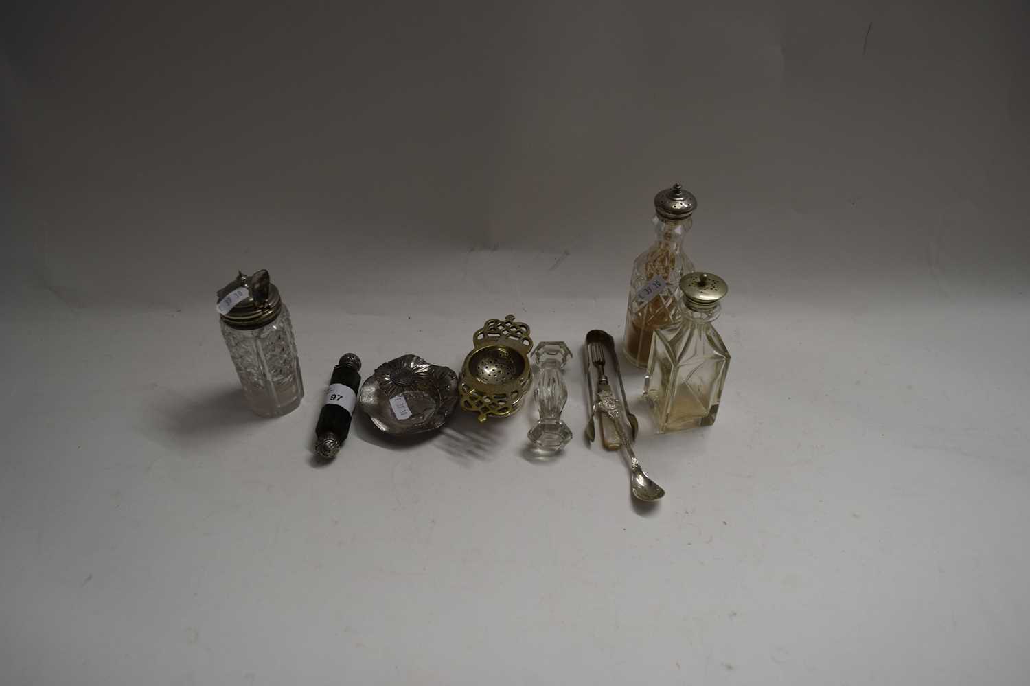 Lot 97 - MIXED LOT : GREEN GLASS DOUBLE ENDED SCENT...