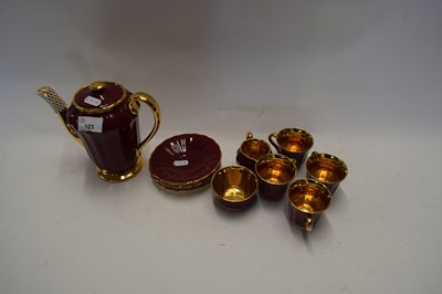 Lot 123 - WADE RED AND GILT DECORATED COFFEE SERVICE