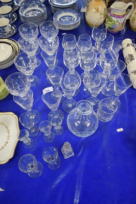 Lot 135 - MIXED LOT : VARIOUS CLEAR DRINKING GLASSES,...
