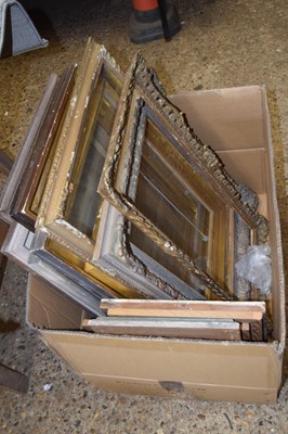 Lot 175 - BOX OF VARIOUS GILT AND OTHER PICTURE FRAMES