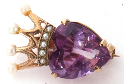 Lot 229 - 9ct gold amethyst brooch, the faceted heart...
