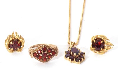 Lot 251 - Mixed Lot: 9ct gold and garnet set pendant, 15...