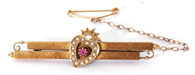 Lot 258 - Antique 15ct gold heart shaped ruby and seed...