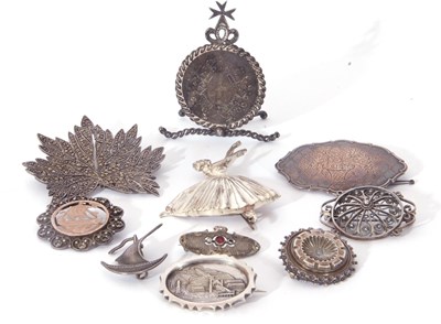 Lot 278 - Mixed Lot: hallmarked silver ballerina brooch,...