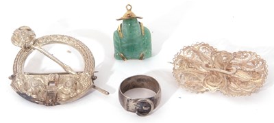 Lot 289 - Mixed Lot: filigree brooch, a Scottish brooch...