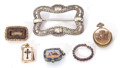 Lot 293 - Mixed Lot: vintage paste brooch, 50 x 35mm, an...