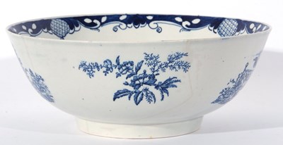 Lot 89 - Large Lowestoft porcelain punch bowl circa...