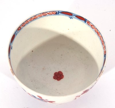 Lot 95 - Lowestoft porcelain tea bowl and saucer, circa...