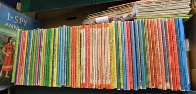 Lot 100 - Box: 60+ Ladybird books plus some I-Spy books