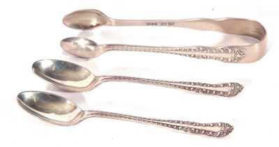 Lot 50 - Set of six Edward VII silver tea spoons and...