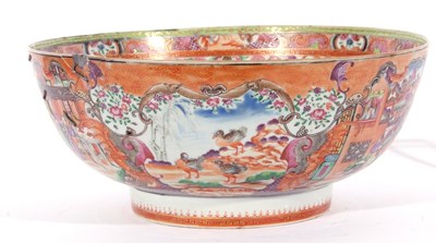 Lot 151 - Large 18th century Qianlong period Mandarin...