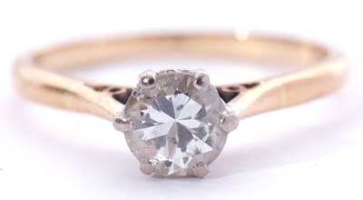 Lot 181 - Single stone diamond ring, the round brilliant...