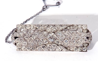 Lot 200 - Precious metal Art Deco diamond set brooch of...