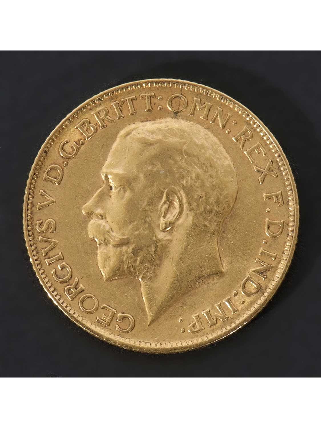 Lot 245 - George V gold sovereign dated 1913
