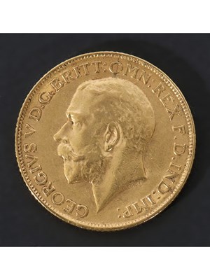 Lot 245 - George V gold sovereign dated 1913