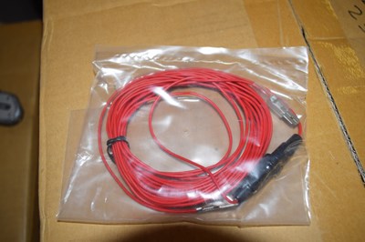 Lot 85 - Box containing qty 5 Metre Aerial Power Cables...