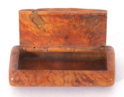 Lot 76 - Small 19th century burr wood snuff box of...