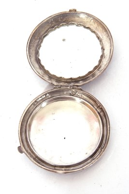 Lot 107 - White metal powder compact of hinged circular...
