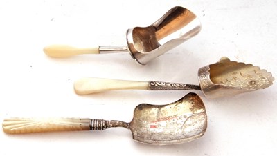 Lot 142 - Mixed Lot: three mother of pearl handled and...