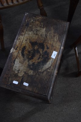 Lot 314 - Antique oak joint stool raised on turned legs,...