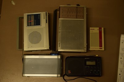 Lot 49 - MIXED LOT: 5 RADIOS TO INCLUDE: SANYO RP7230...