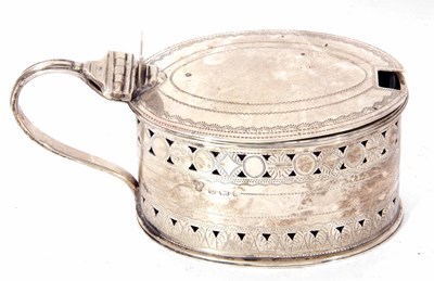 Lot 1 - George V silver pierced mustard pot and liner,...