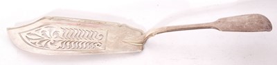 Lot 31 - Victorian silver fish slice, the Fiddle...