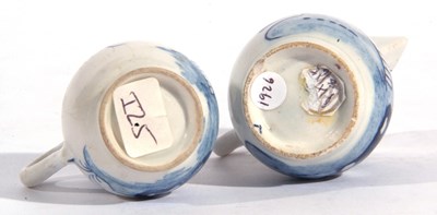Lot 114 - A Lowestoft porcelain toy or miniature...