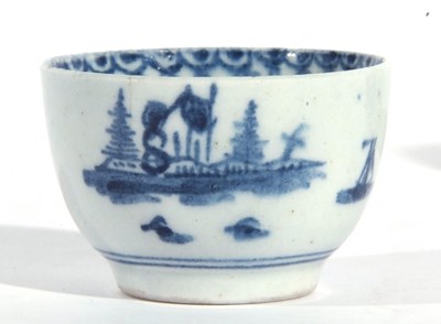 Lot 118 - A Lowestoft porcelain toy or minaiture teabowl...