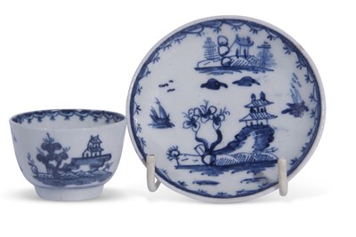 Lot 122 - Lowestoft Toy Teabowl and Saucer c.1765