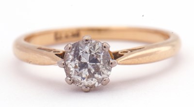 Lot 6 - Single stone diamond ring, a round brilliant...