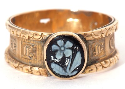 Lot 19 - Antique mourning ring, the top section applied...