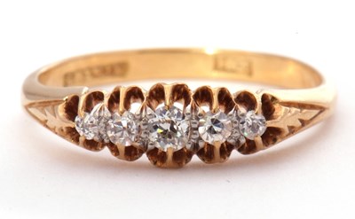 Lot 54 - Five stone diamond ring featuring five...