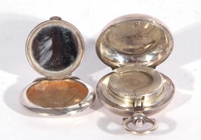 Lot 98 - Late Victorian sovereign case with sprung...