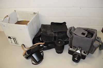 Lot 95 - PENTAX K1000 CAMERA TOGETHER WITH A QUANTITY...