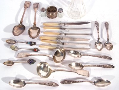 Lot 177 - Mixed Lot: pair of George IV sauce ladles in...