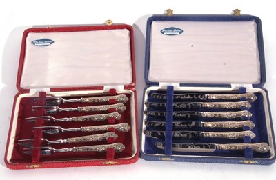 Lot 181 - Cased set of six silver handled cake knives in...
