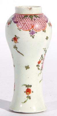 Lot 83 - A Lowestoft porcelain Chinese export type vase...