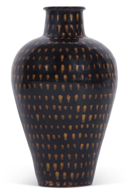 Lot 187 - Chinese Jin Ware Vase