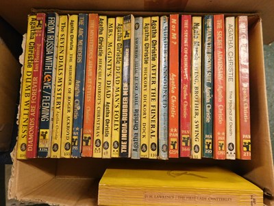 Lot 411 - Small box: Crime fiction paperbacks including...