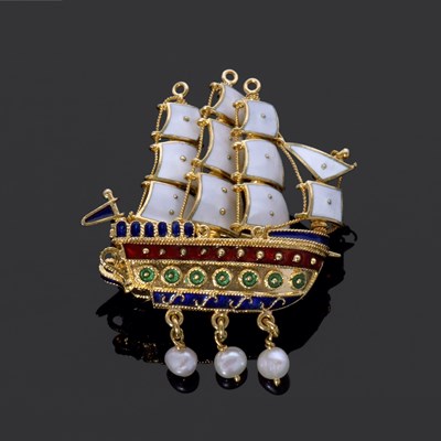 Lot 523 - Clipper sailing ship brooch decorated with...