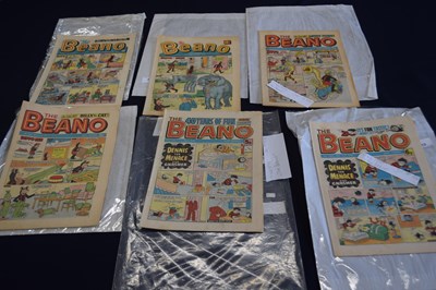 Lot 10 - 6 Vintage Beano comics, 'The Beano No. 1010 -...